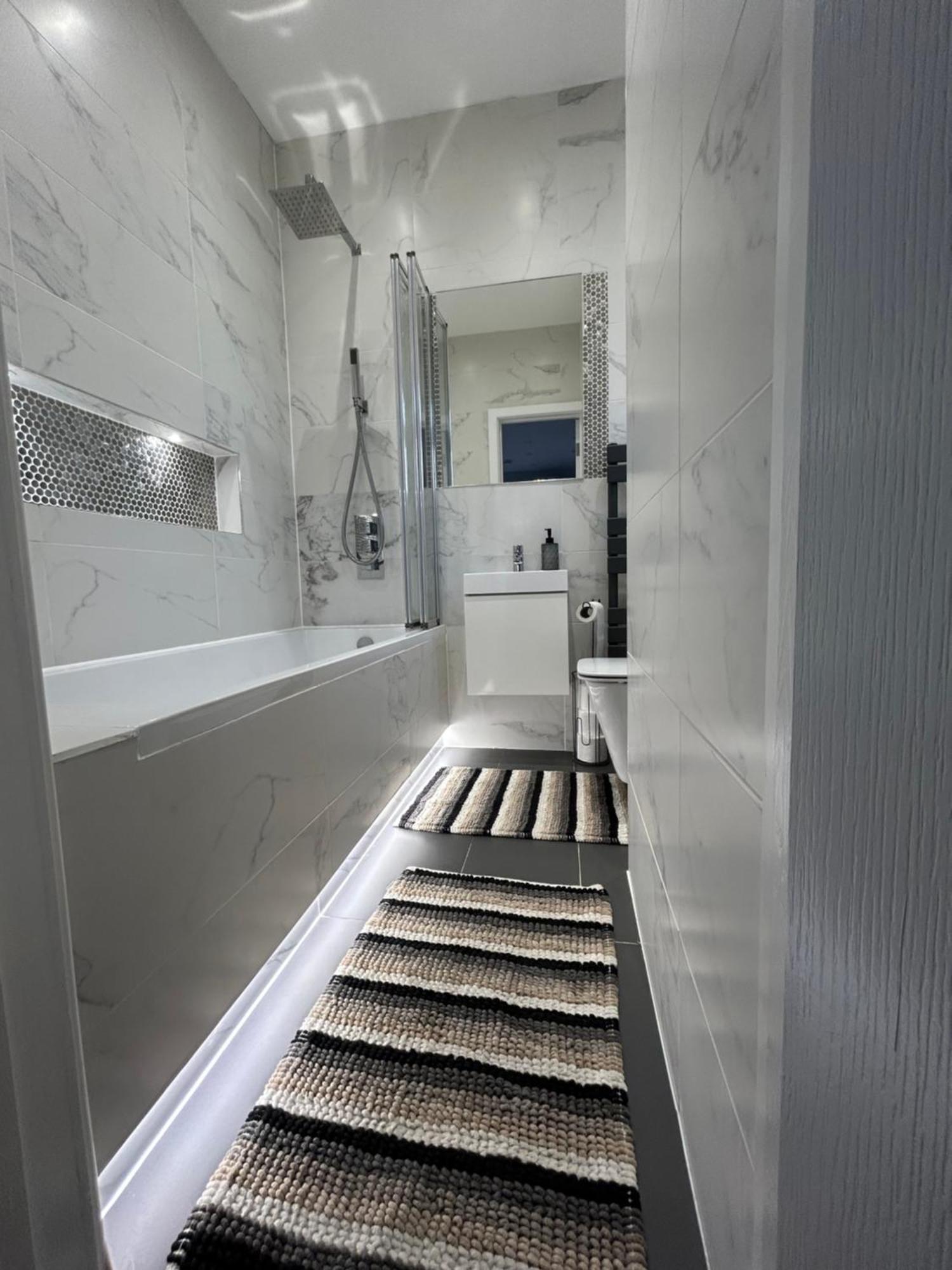 Dana'S Bungalow Horley Ngoại thất bức ảnh
